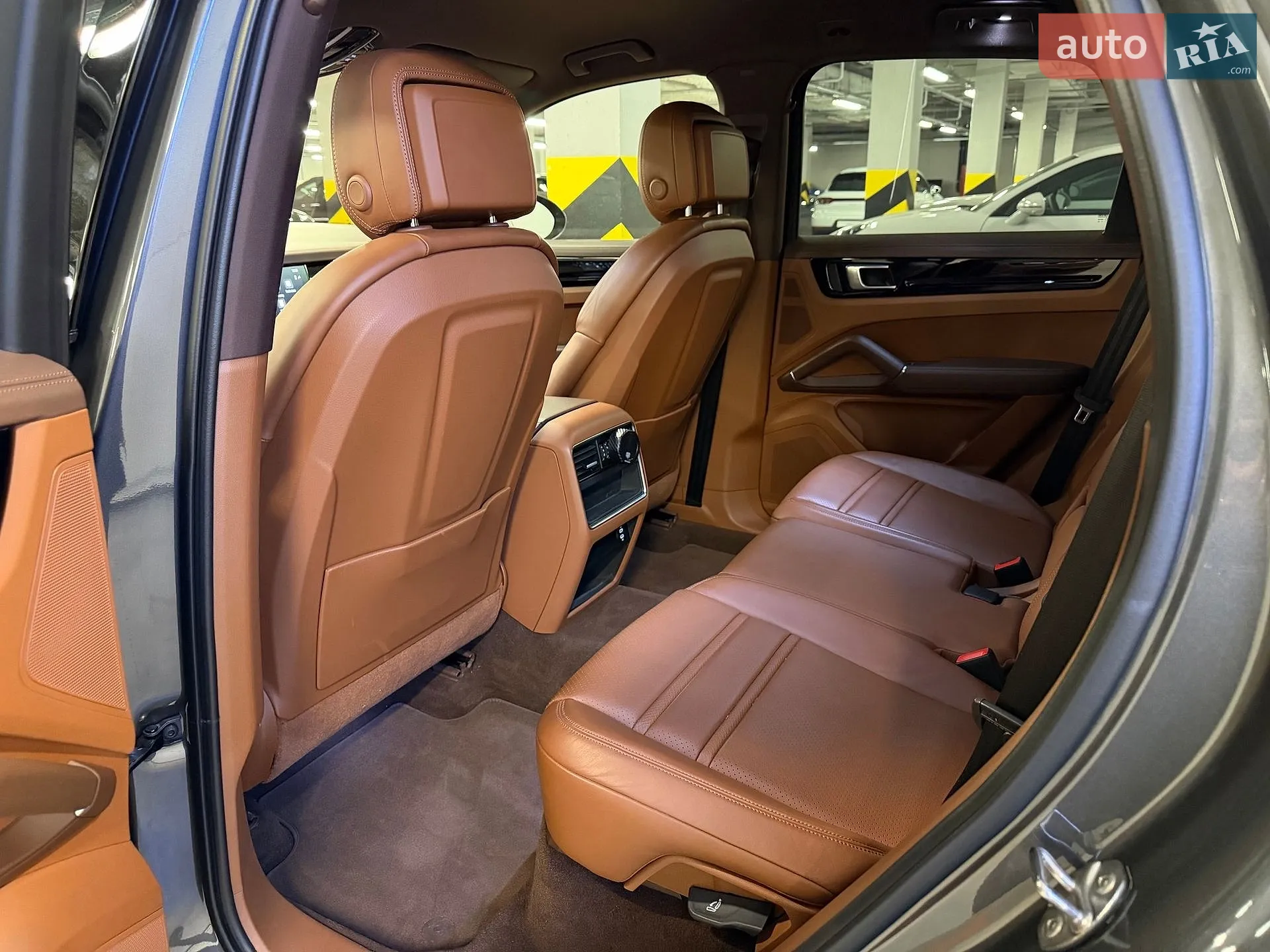 2022 Porsche Cayenne - мініатюра 49