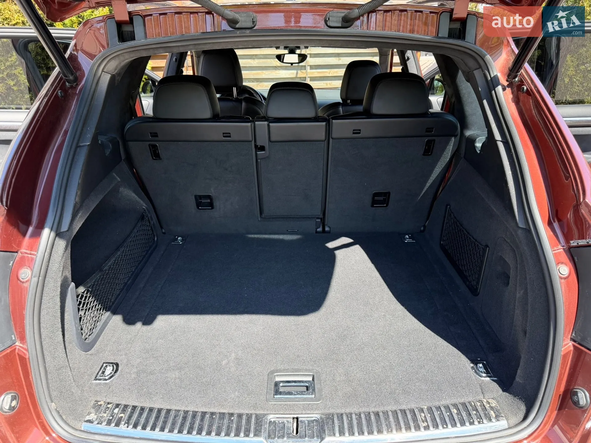 2012 Porsche Cayenne - мініатюра 15