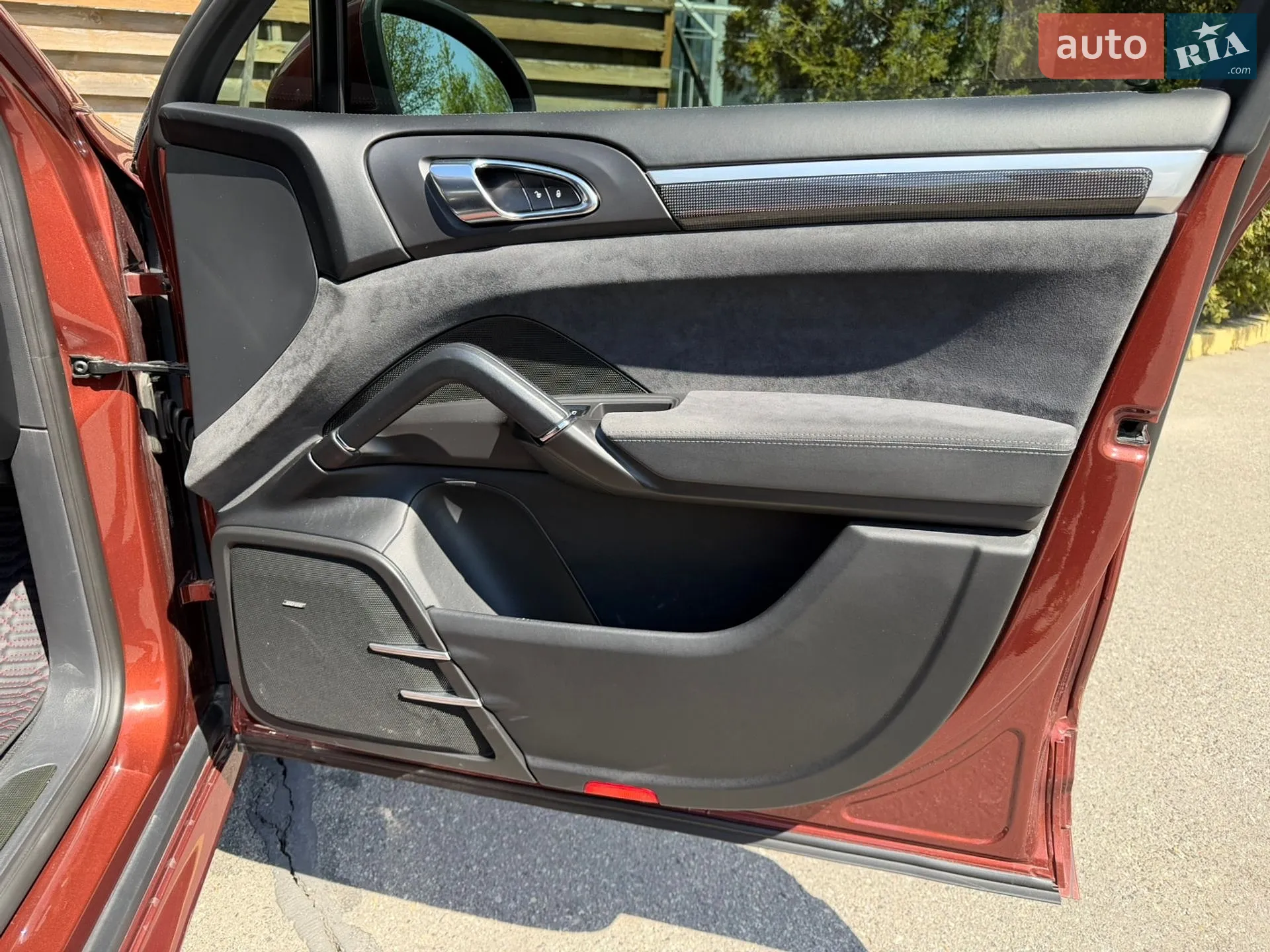 2012 Porsche Cayenne - мініатюра 19