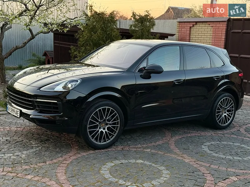 Porsche Cayenne 2022