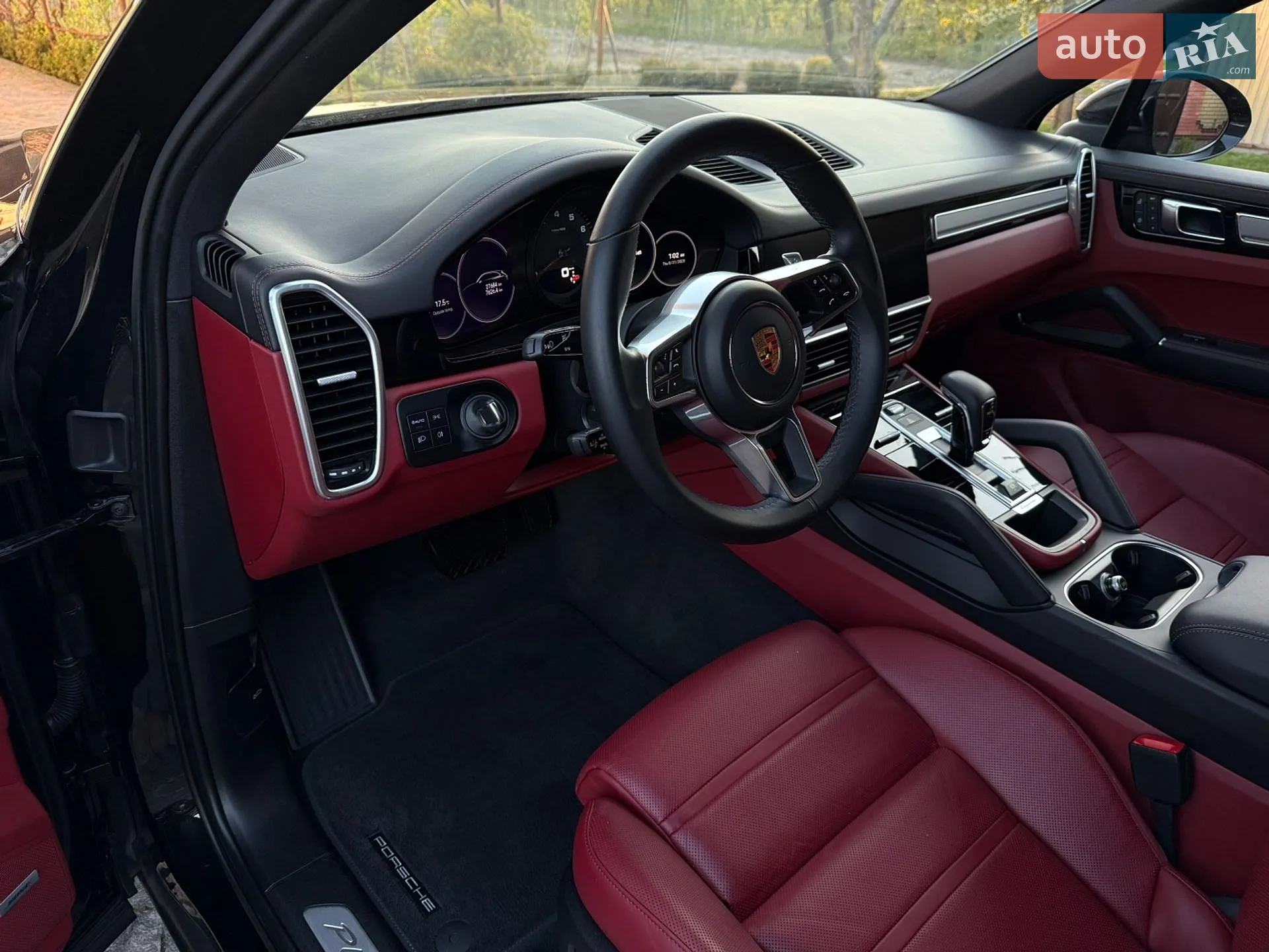 2022 Porsche Cayenne - мініатюра 16