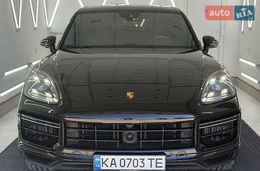 Позашляховик / Кросовер Porsche Cayenne 2019 в Києві
