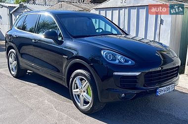 Позашляховик / Кросовер Porsche Cayenne 2015 в Одесі