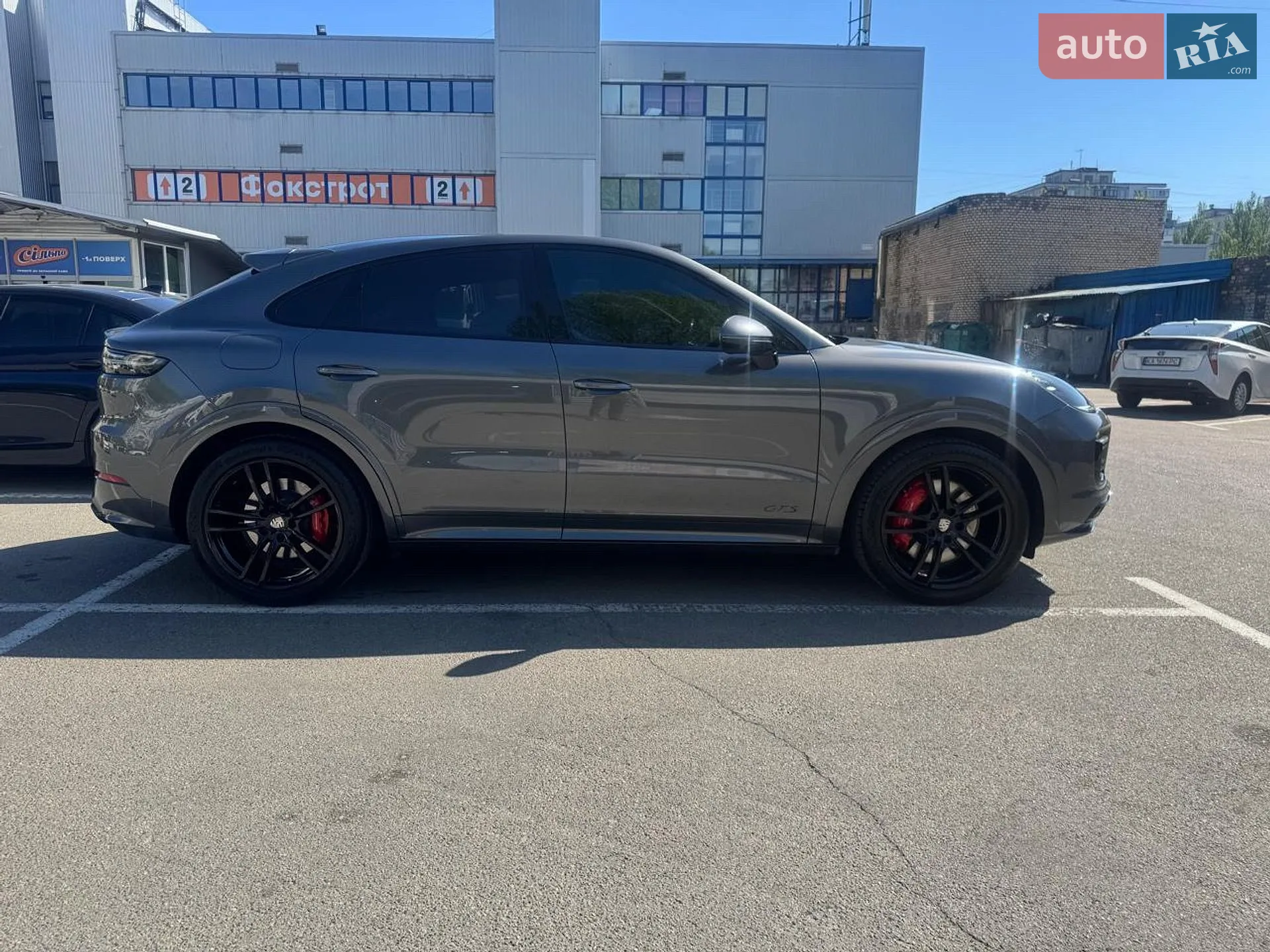 2022 Porsche Cayenne - мініатюра 6