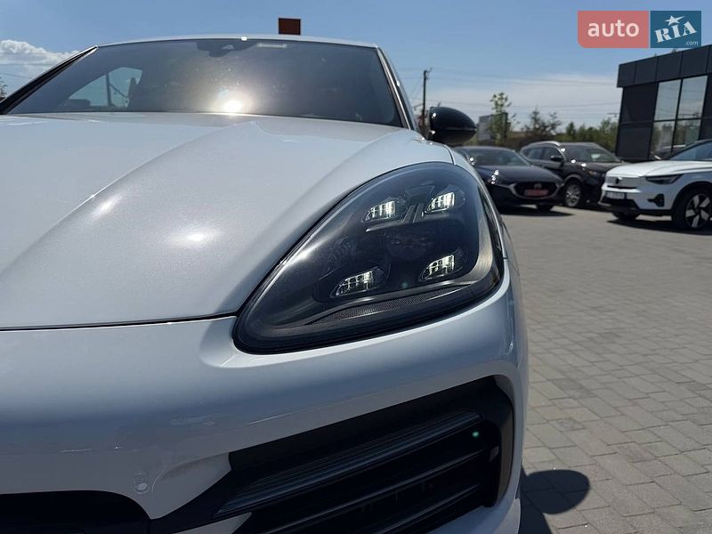 Внедорожник / Кроссовер Porsche Cayenne 2022 в Львове