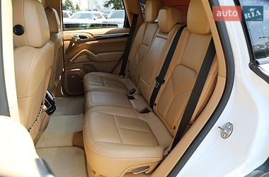 Внедорожник / Кроссовер Porsche Cayenne 2013 в Харькове