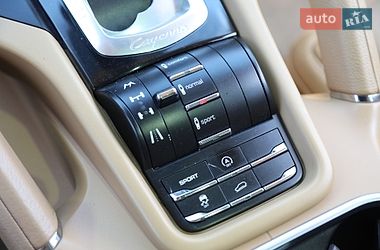 Внедорожник / Кроссовер Porsche Cayenne 2013 в Харькове