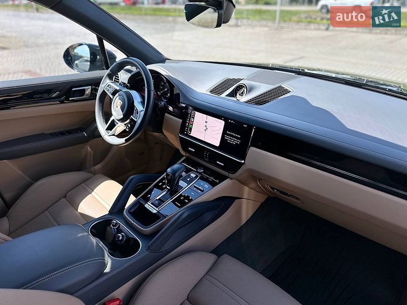 Внедорожник / Кроссовер Porsche Cayenne 2021 в Ужгороде