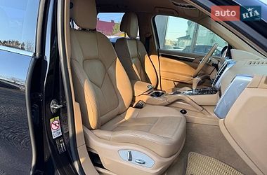 Внедорожник / Кроссовер Porsche Cayenne 2013 в Хмельницком