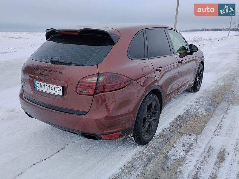 Позашляховик / Кросовер Porsche Cayenne 2012 в Кодимі