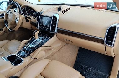 Позашляховик / Кросовер Porsche Cayenne 2012 в Кодимі