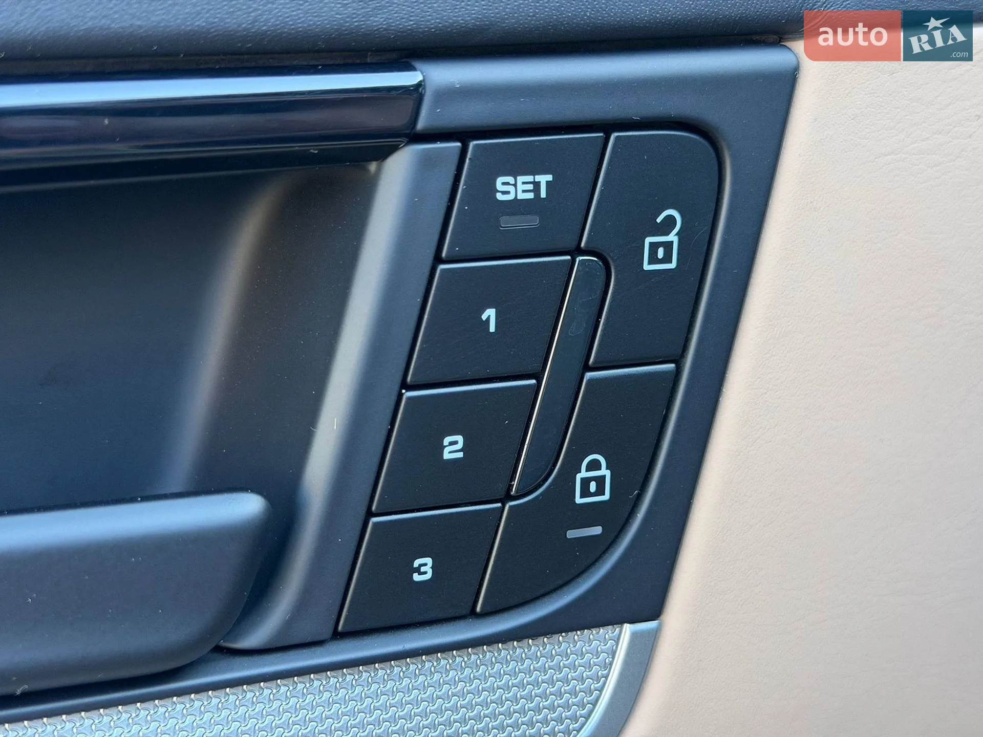 2023 Porsche Cayenne - мініатюра 15