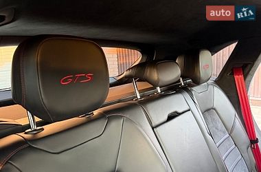 Внедорожник / Кроссовер Porsche Cayenne 2021 в Киеве