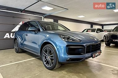 Внедорожник / Кроссовер Porsche Cayenne 2018 в Львове