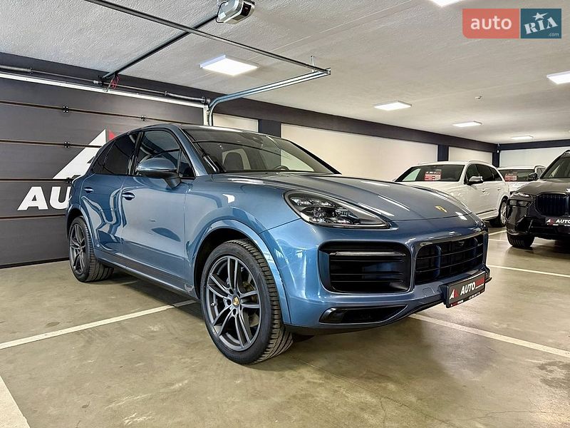Внедорожник / Кроссовер Porsche Cayenne 2018 в Львове