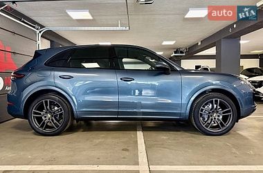 Внедорожник / Кроссовер Porsche Cayenne 2018 в Львове