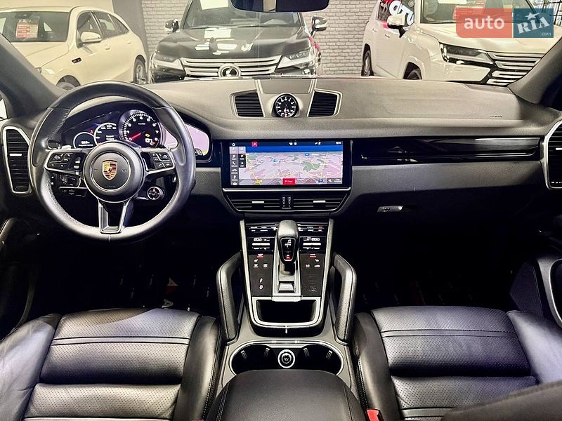 Внедорожник / Кроссовер Porsche Cayenne 2018 в Львове