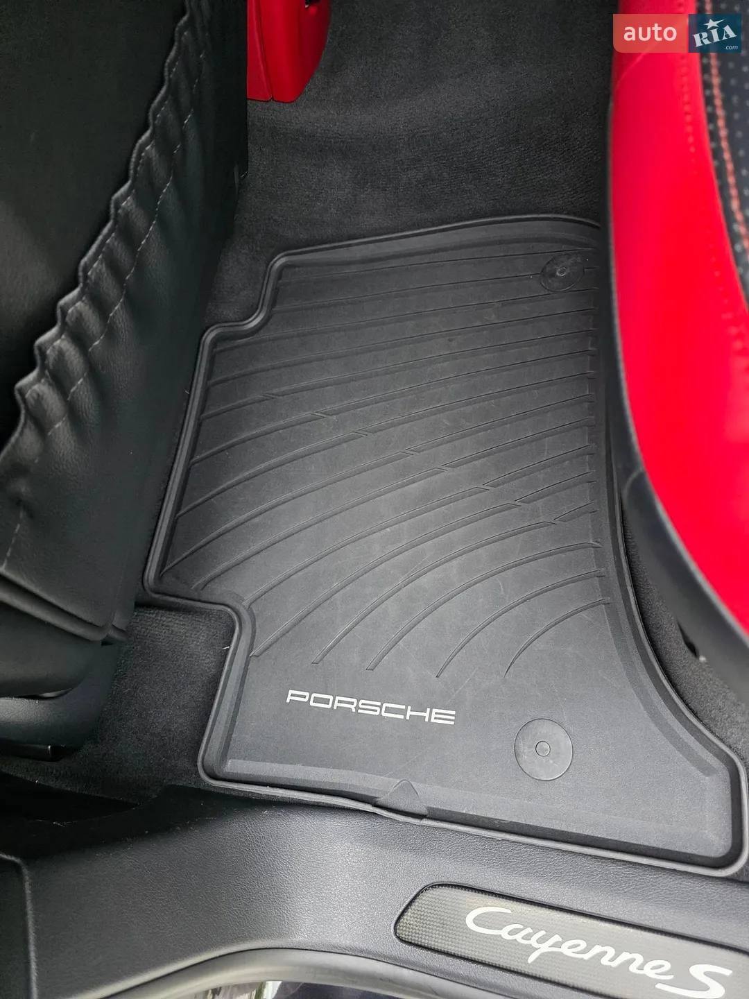 2015 Porsche Cayenne - мініатюра 54