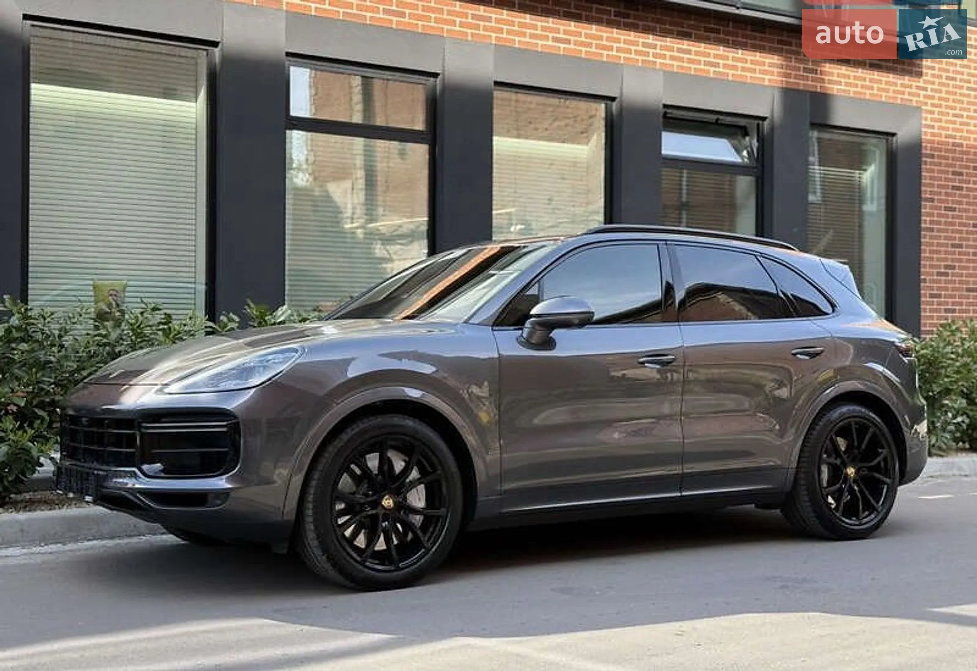 2018 Porsche Cayenne - мініатюра 9