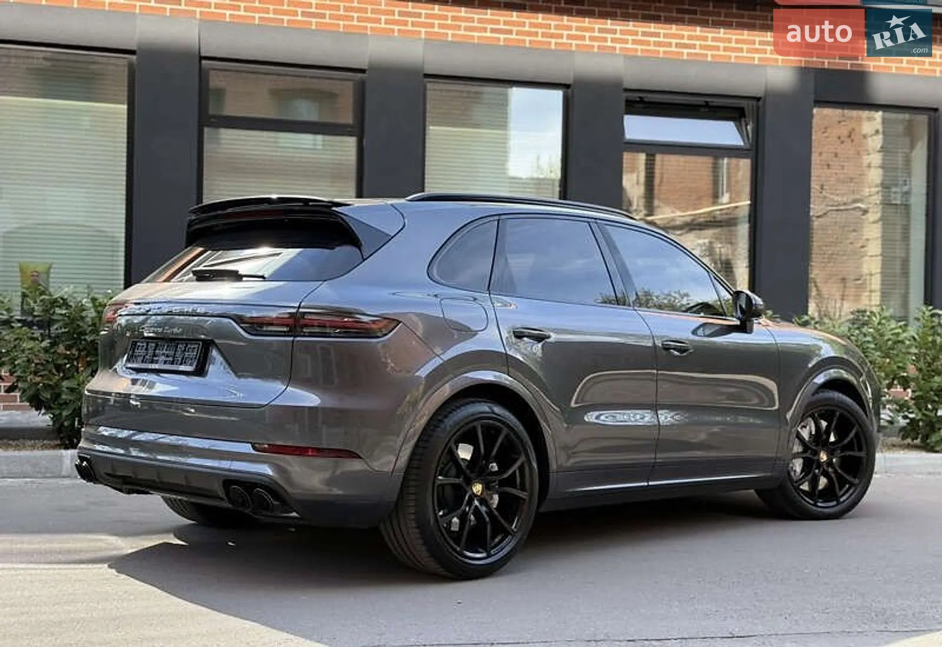 2018 Porsche Cayenne - мініатюра 16