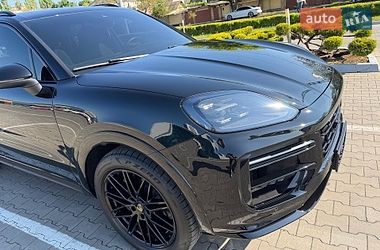 Позашляховик / Кросовер Porsche Cayenne 2024 в Одесі
