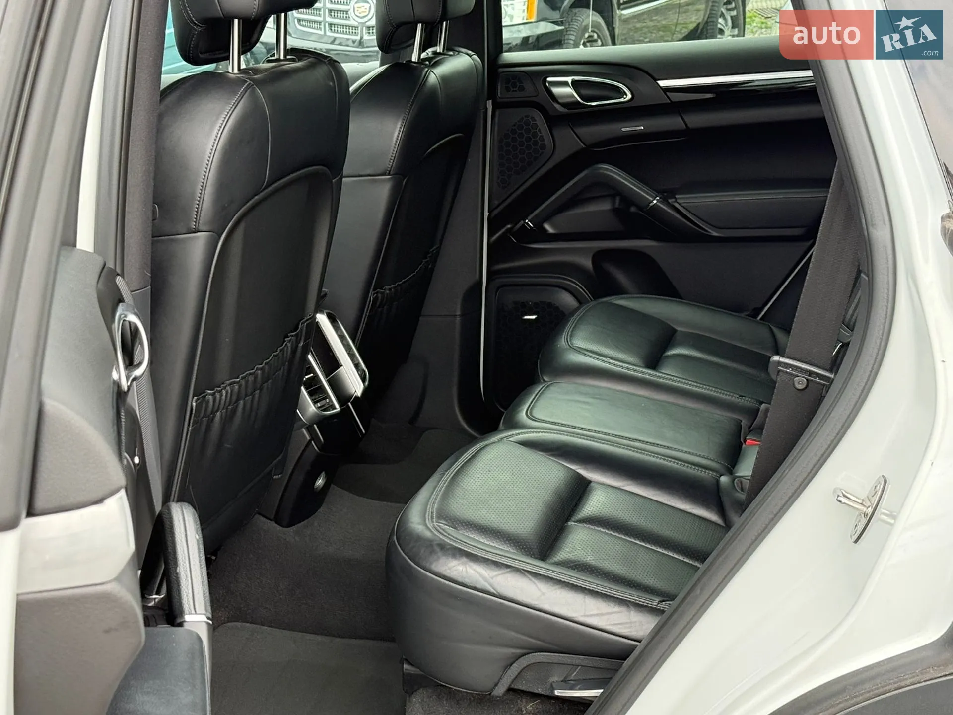 2015 Porsche Cayenne - мініатюра 21