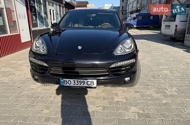 Позашляховик / Кросовер Porsche Cayenne 2012 в Тернополі
