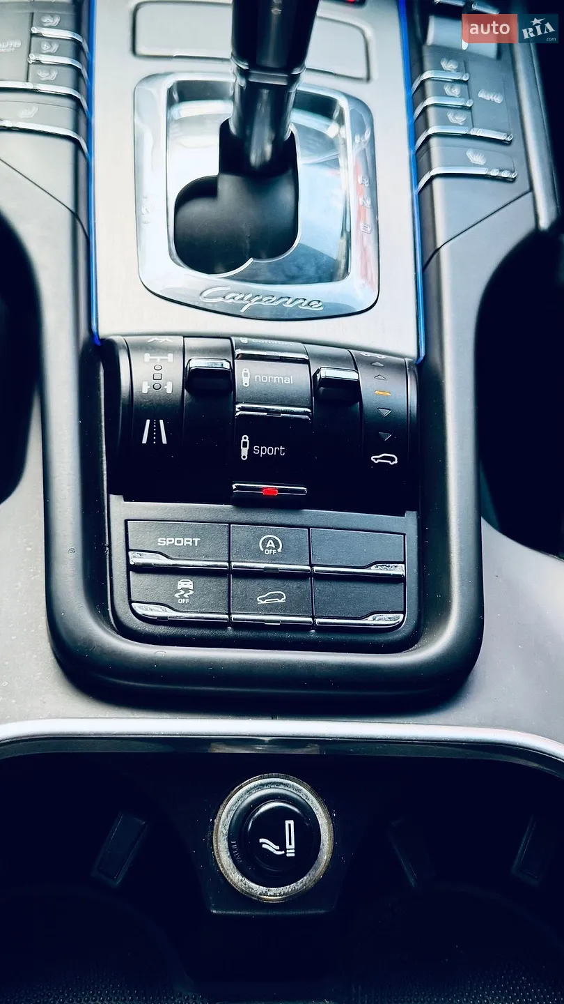 2010 Porsche Cayenne - мініатюра 133