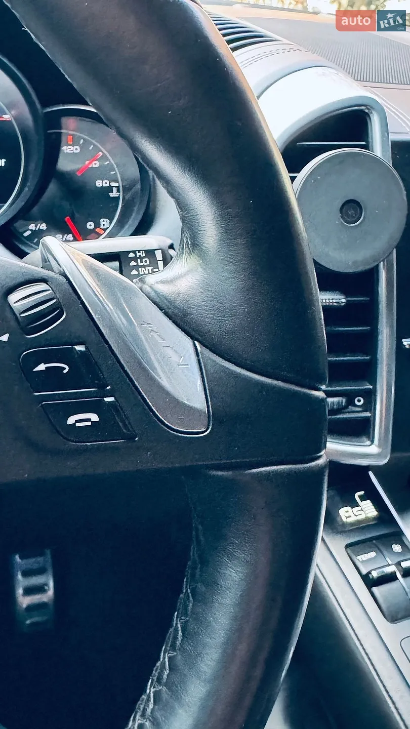 2010 Porsche Cayenne - мініатюра 150