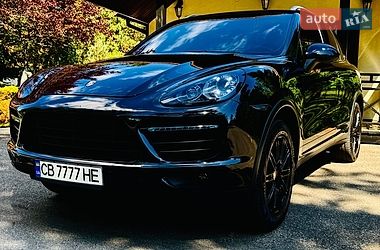 Внедорожник / Кроссовер Porsche Cayenne 2010 в Киеве