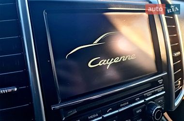 Внедорожник / Кроссовер Porsche Cayenne 2014 в Житомире