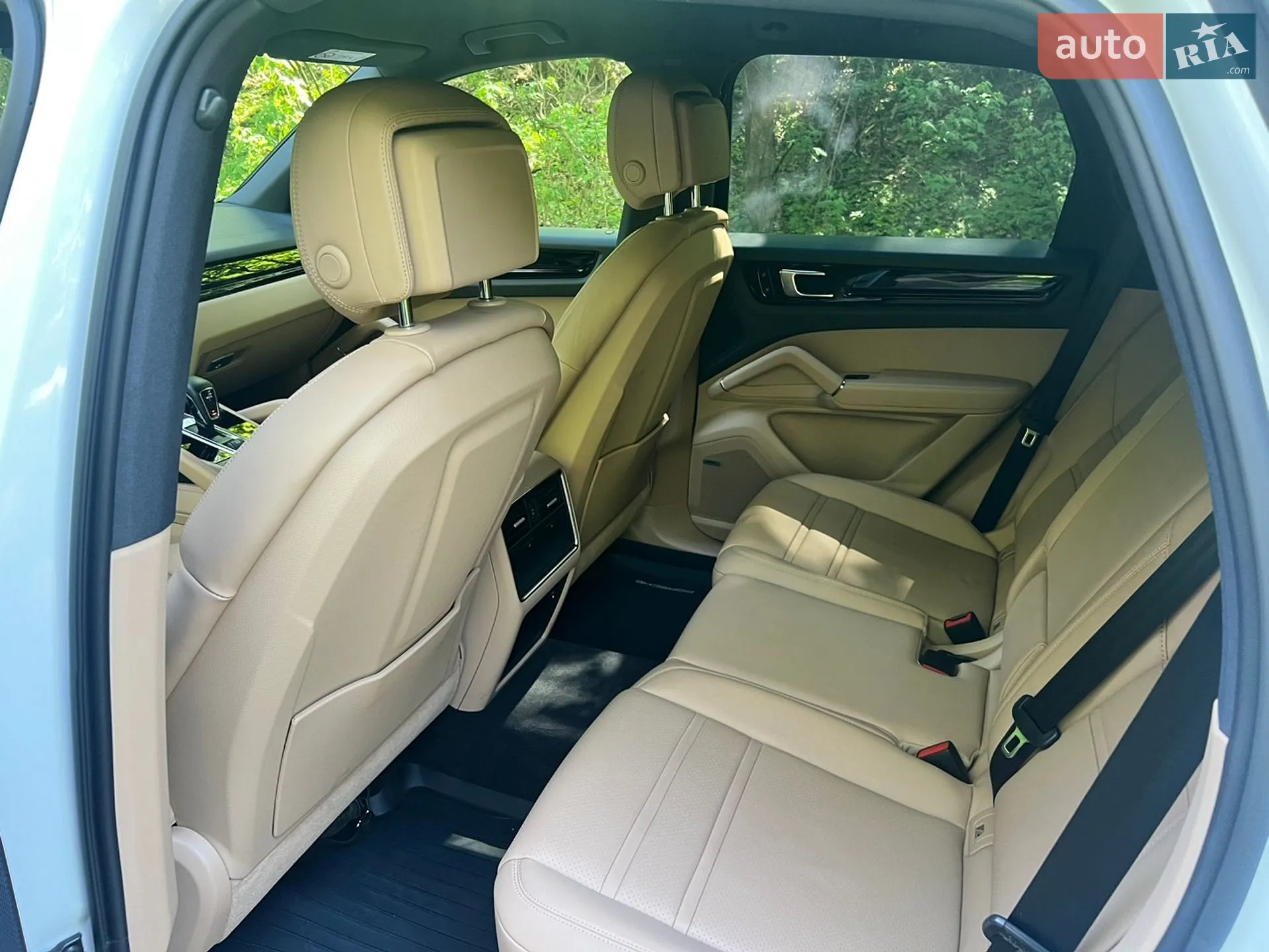 2019 Porsche Cayenne - мініатюра 17