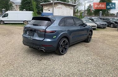 Внедорожник / Кроссовер Porsche Cayenne 2019 в Стрые
