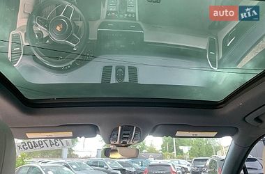 Внедорожник / Кроссовер Porsche Cayenne 2019 в Стрые