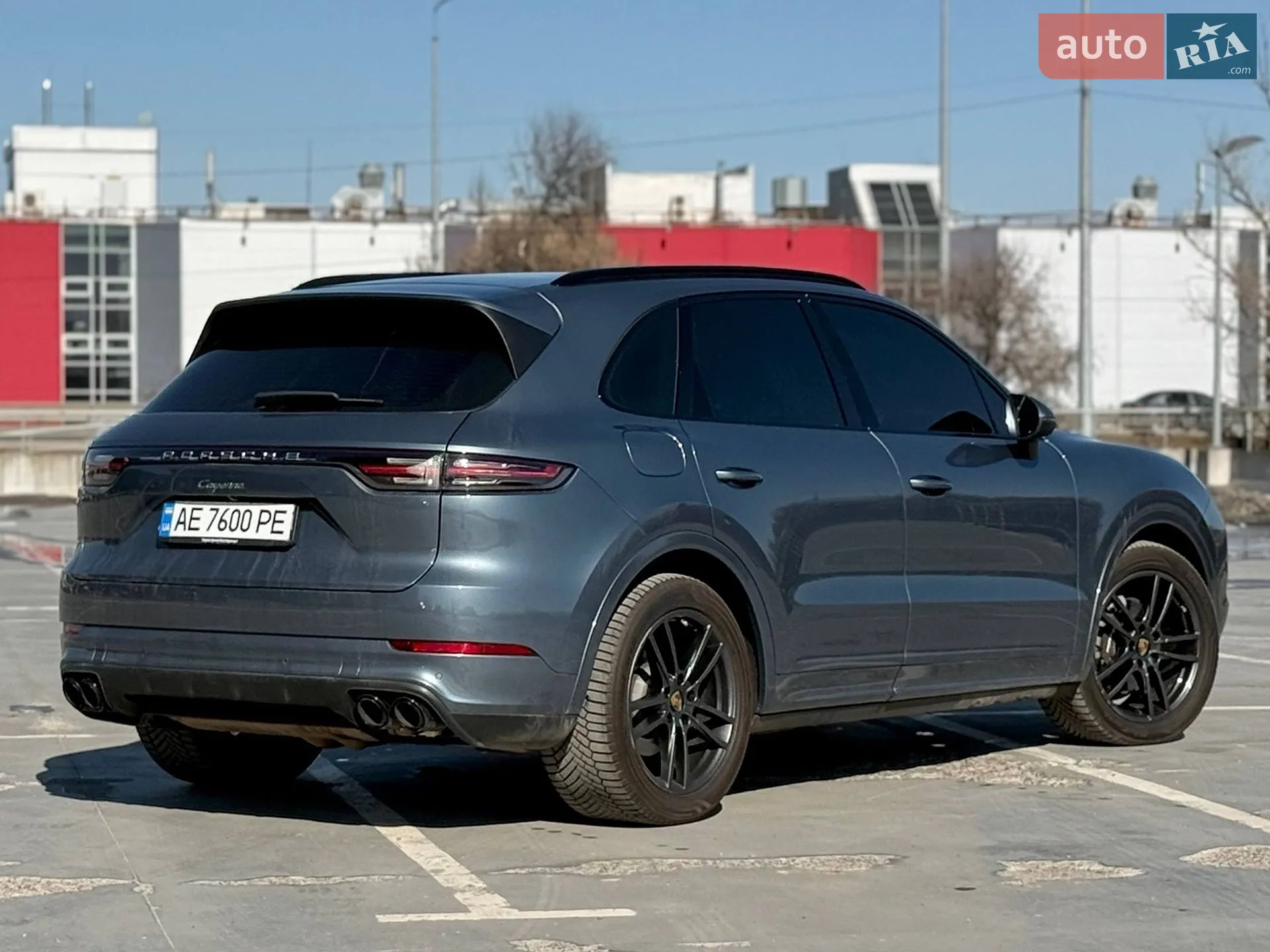2019 Porsche Cayenne - мініатюра 23