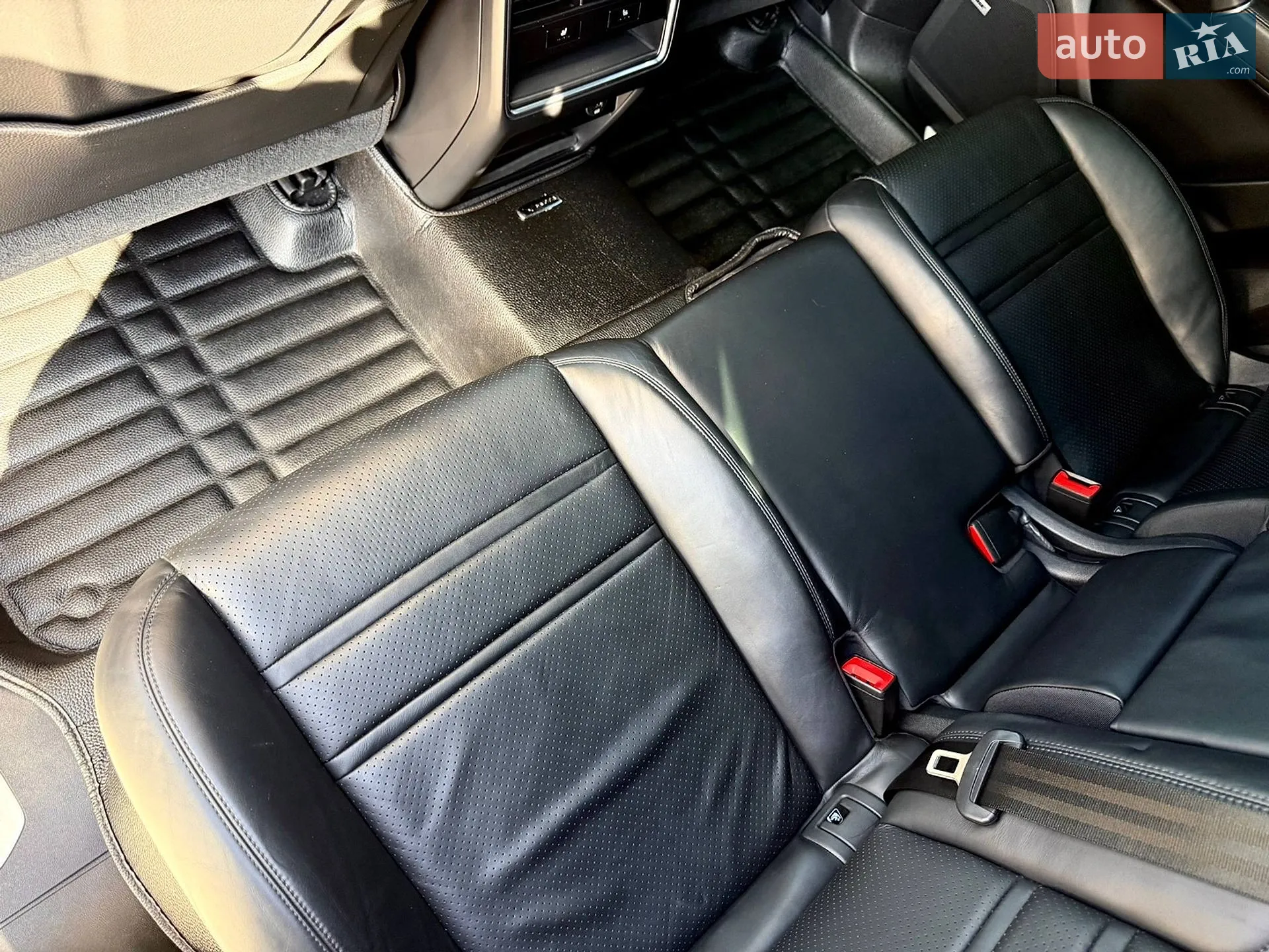 2019 Porsche Cayenne - мініатюра 45