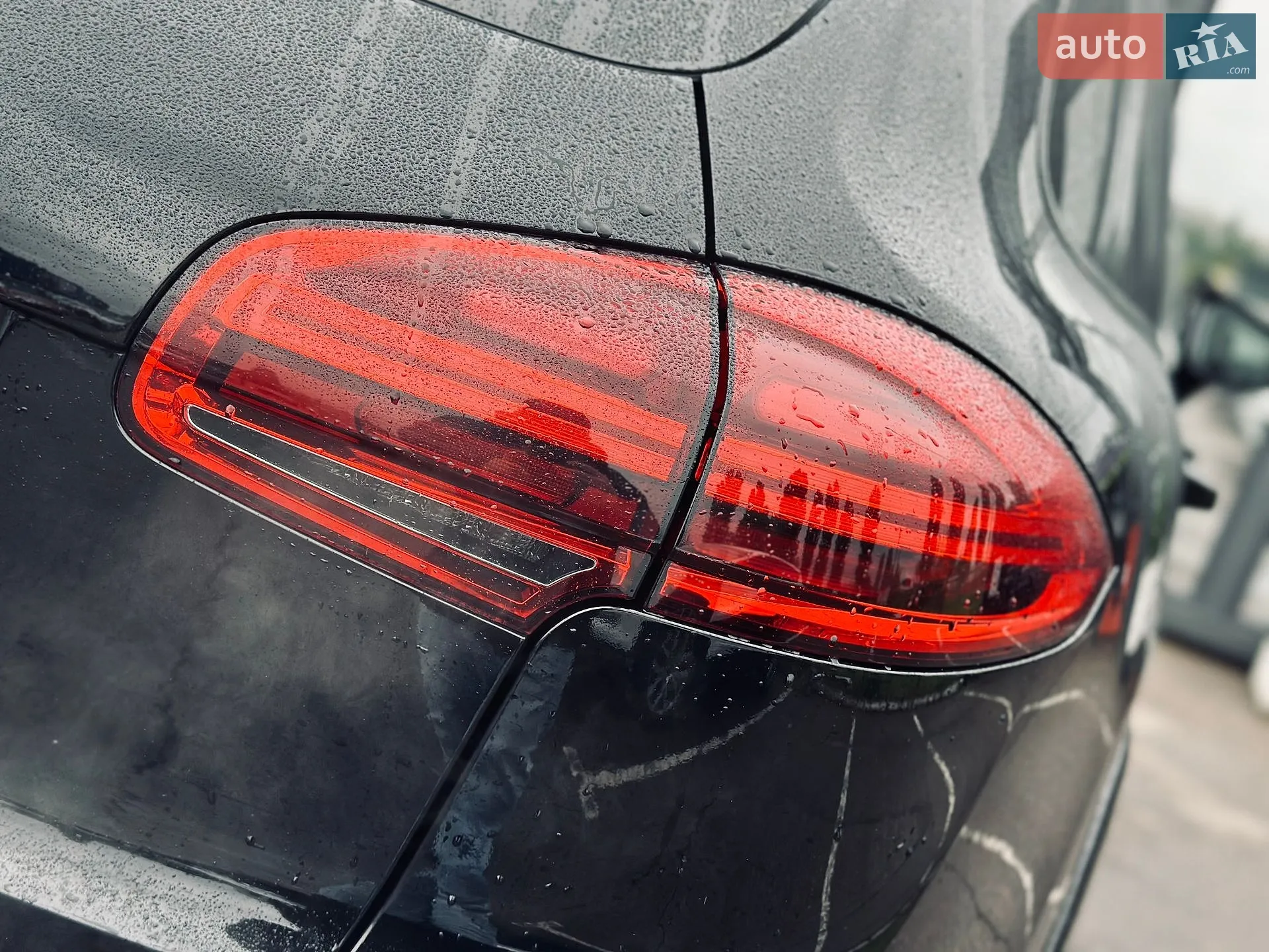 2017 Porsche Cayenne - мініатюра 25