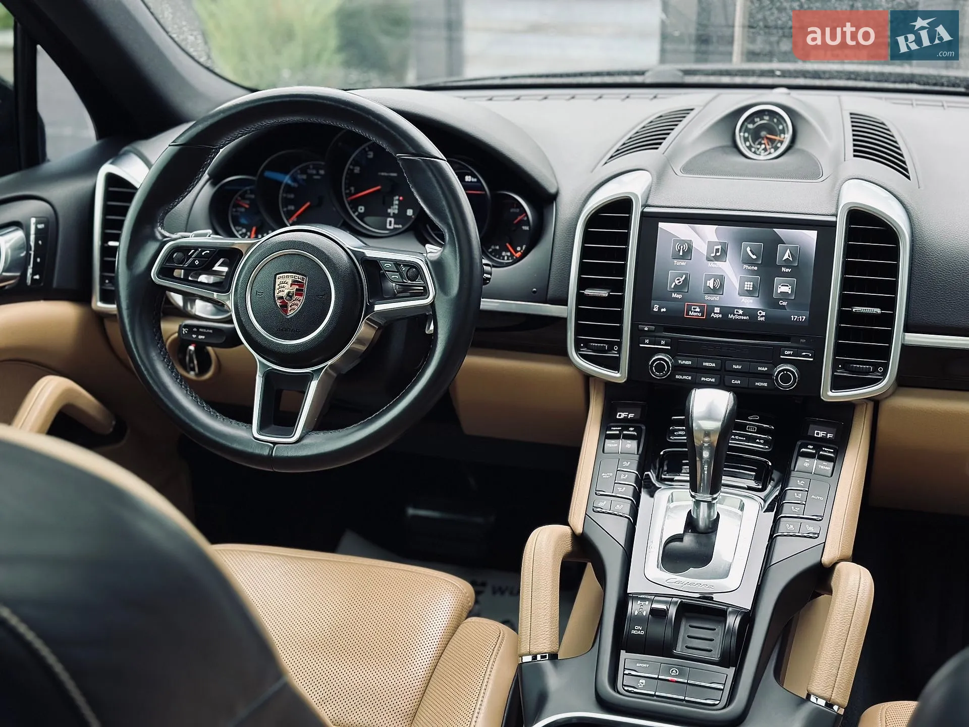 2017 Porsche Cayenne - мініатюра 32