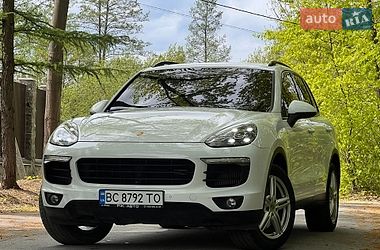 Внедорожник / Кроссовер Porsche Cayenne 2016 в Львове
