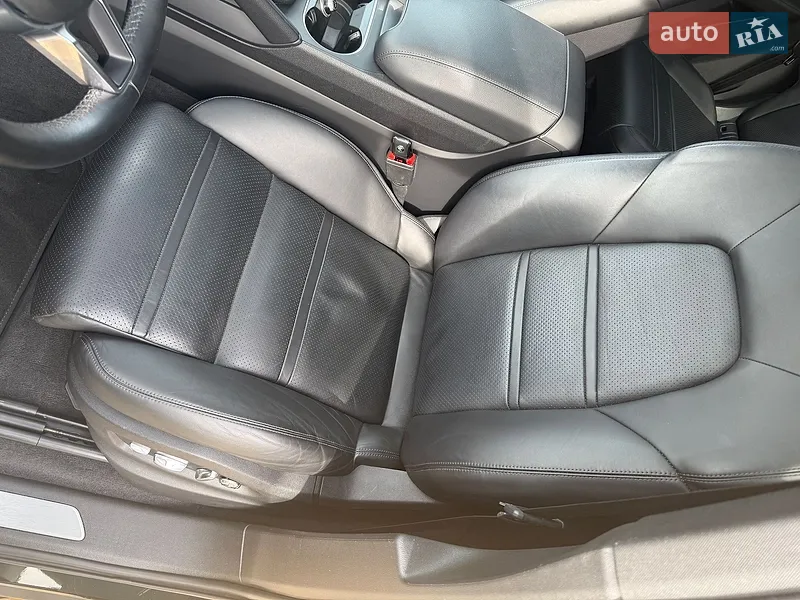 Porsche Cayenne 2020 VIN WP1AA2AY3LDA04136 фото оголошення 25 з 72