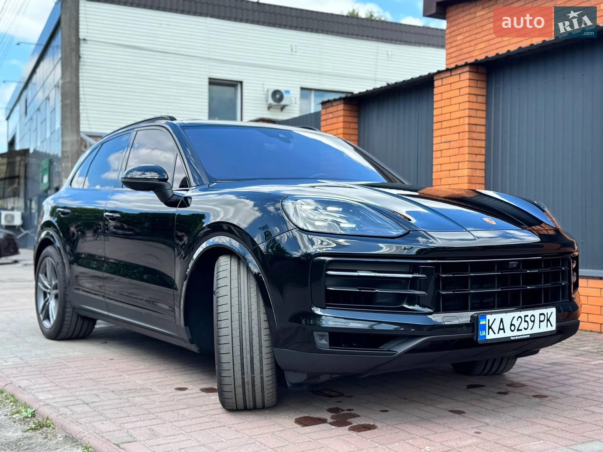 2023 Porsche Cayenne - мініатюра 3