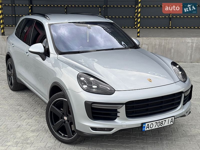 Porsche Cayenne 2015