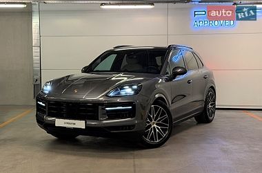 Позашляховик / Кросовер Porsche Cayenne 2024 в Києві