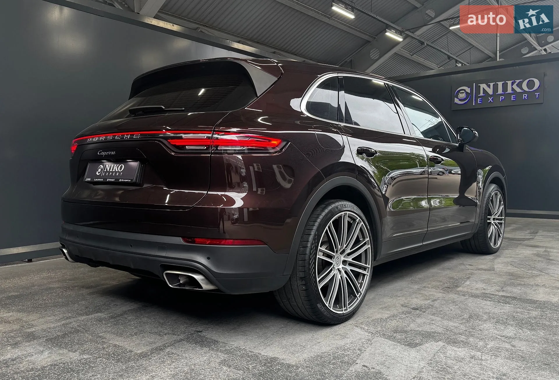 2018 Porsche Cayenne - мініатюра 13