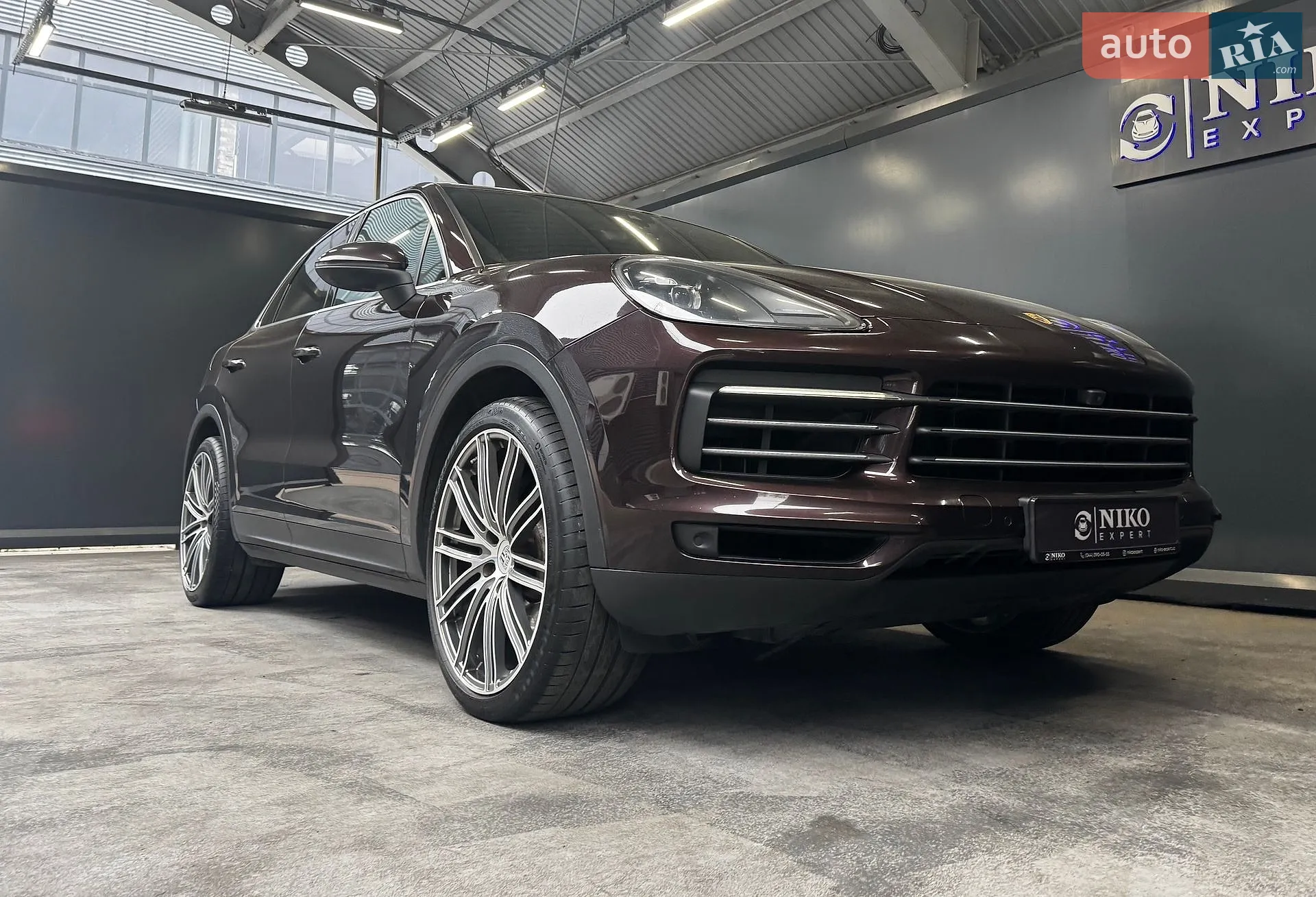 2018 Porsche Cayenne - мініатюра 21