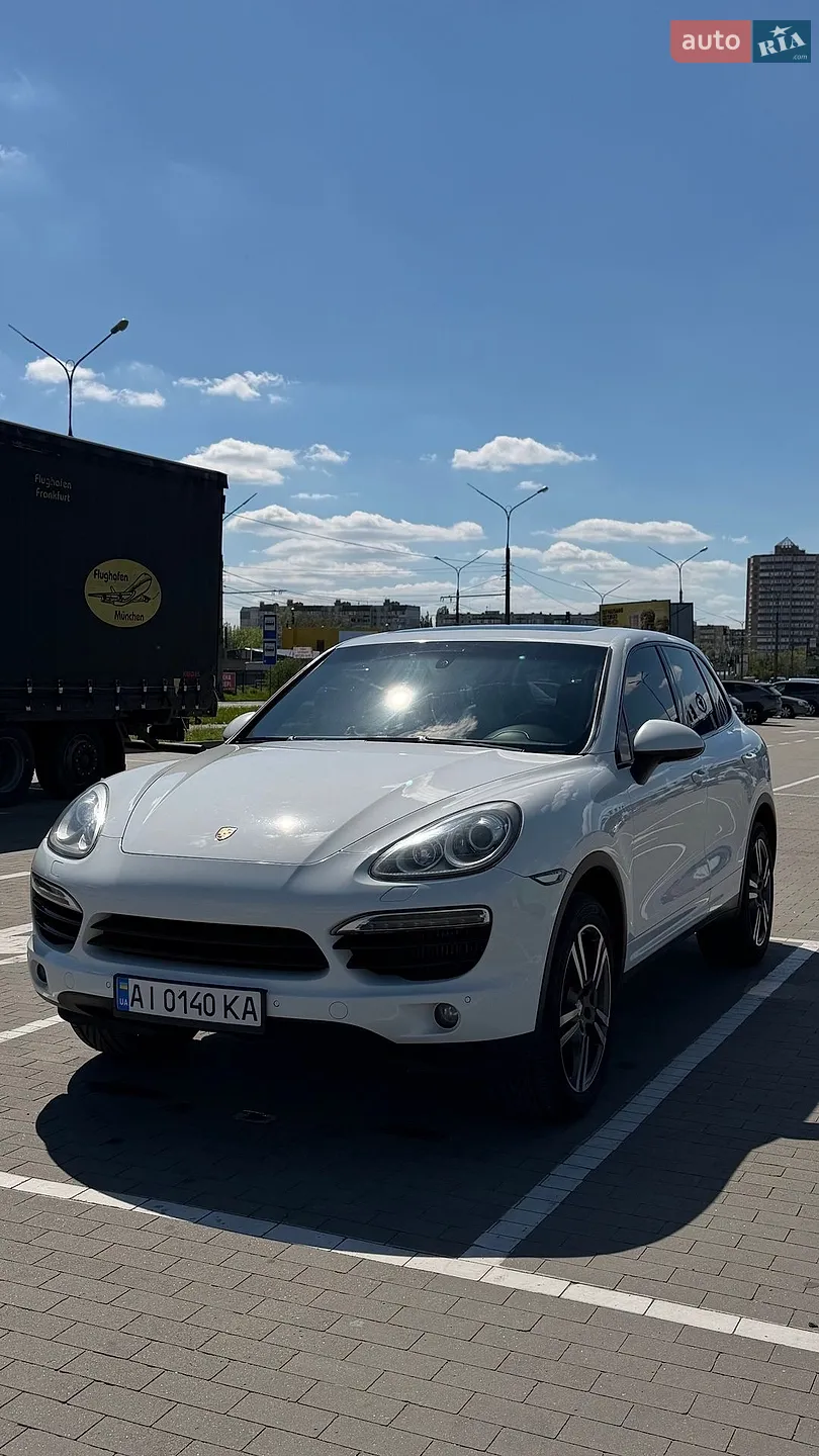 2013 Porsche Cayenne - мініатюра 2