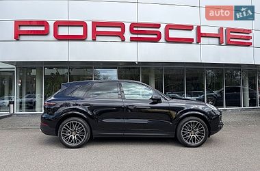 Внедорожник / Кроссовер Porsche Cayenne 2018 в Днепре
