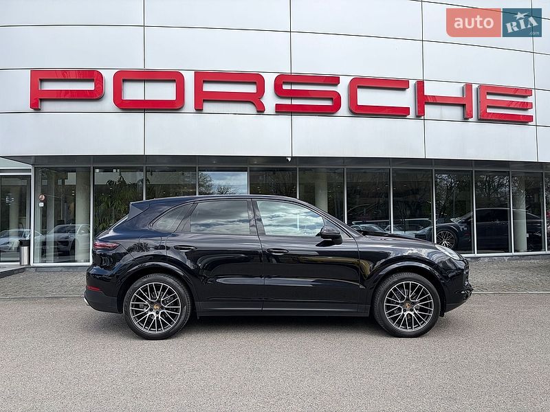 Внедорожник / Кроссовер Porsche Cayenne 2018 в Днепре