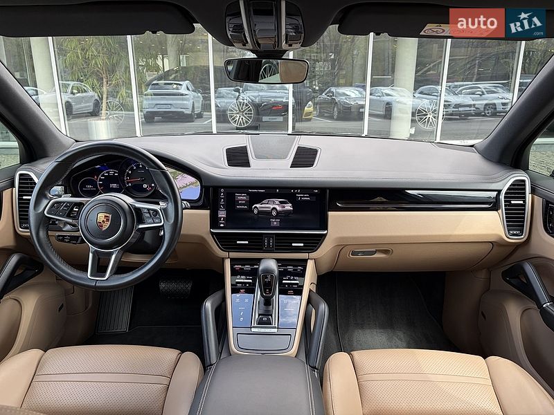 Внедорожник / Кроссовер Porsche Cayenne 2018 в Днепре