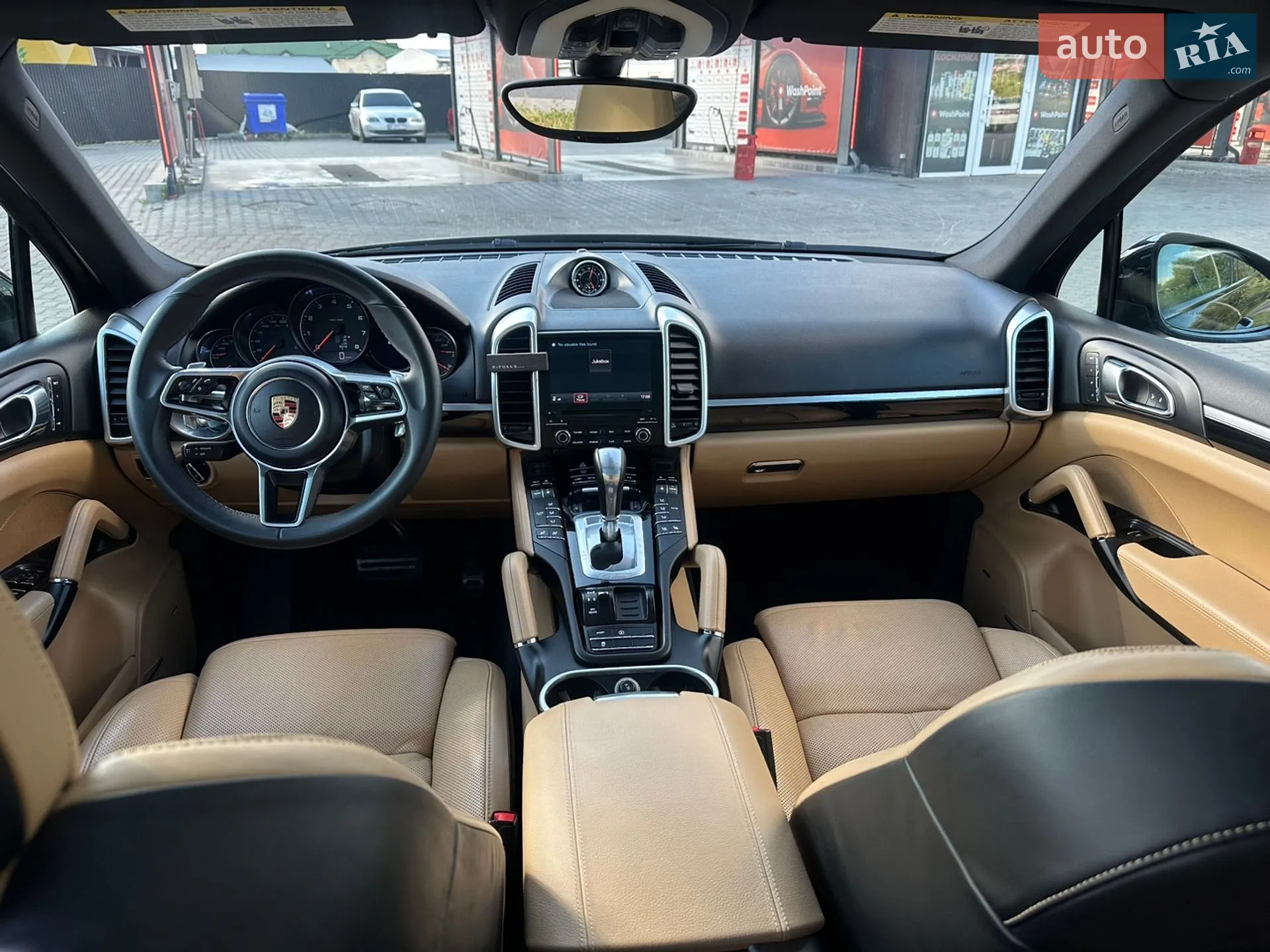 2017 Porsche Cayenne - мініатюра 9